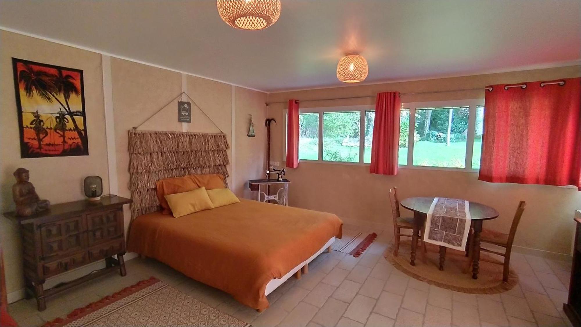 Bed and Breakfast Les Loges De Yoff Ambon Exterior foto